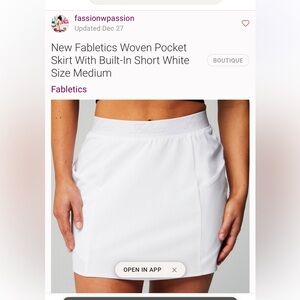 Fabletics White Woven Pocket Skirt NWT